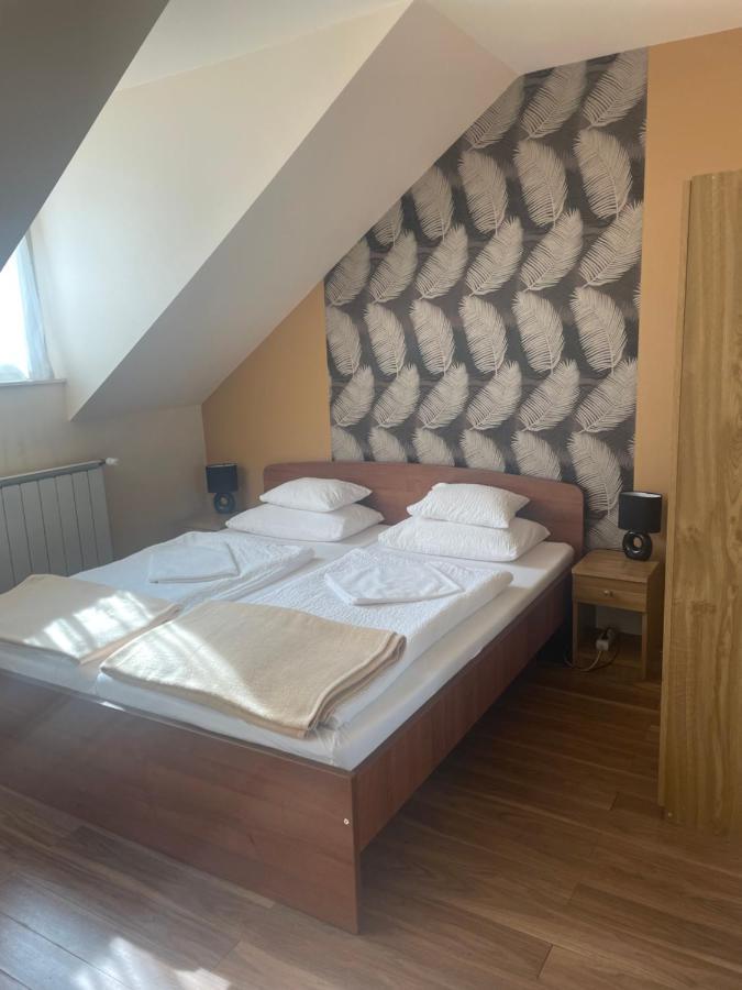Kastelykert Fogado Hotel Szeged Luaran gambar