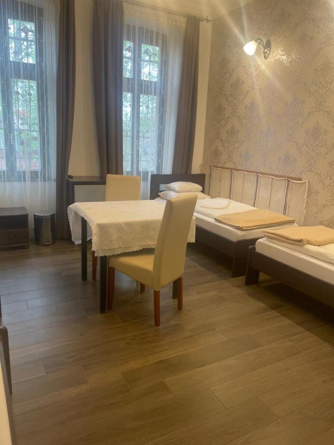 Kastelykert Fogado Hotel Szeged Luaran gambar